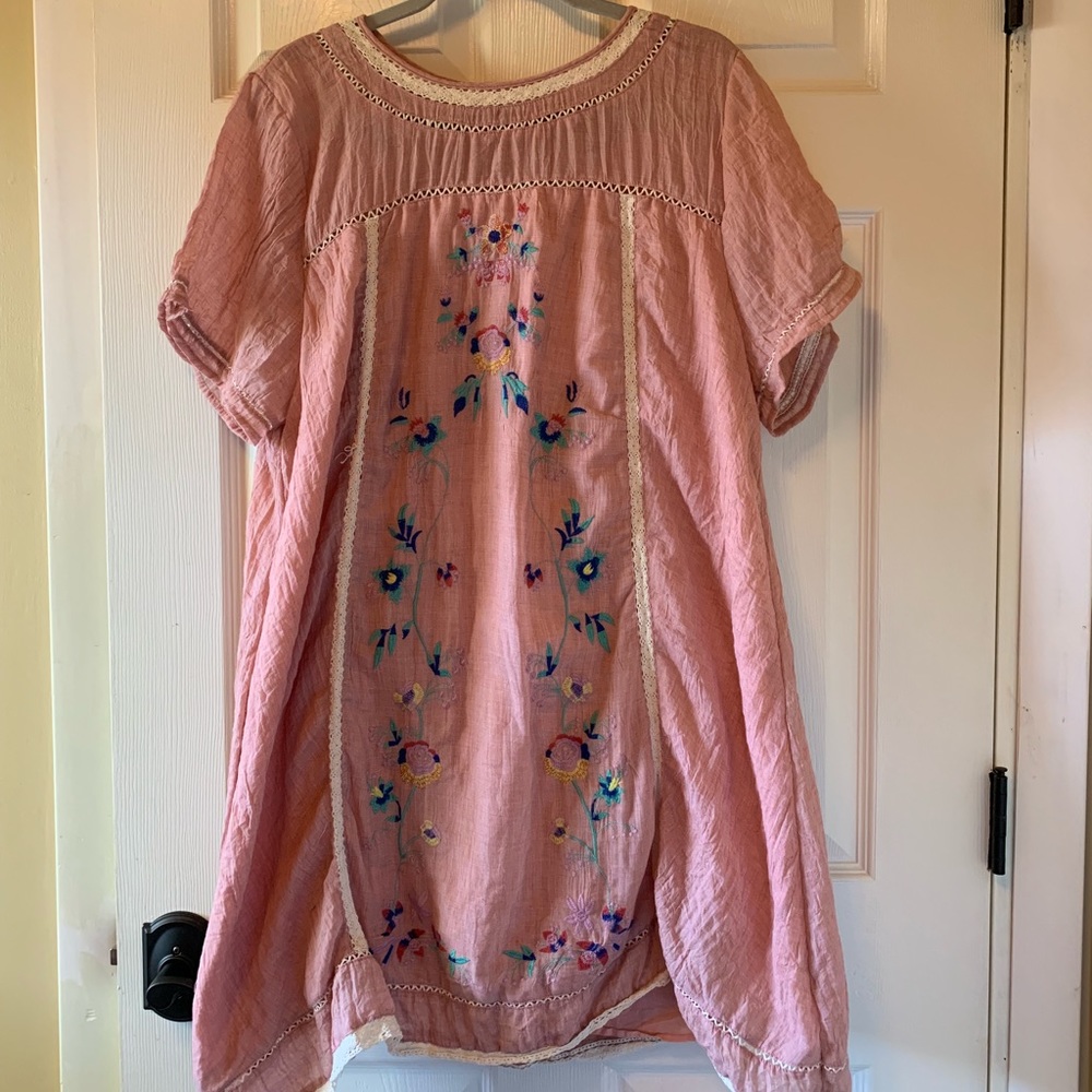 Short sleeves tunic dress